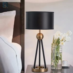 High Performance Modern E27 Iron Cloth Gold LED Table Lamp