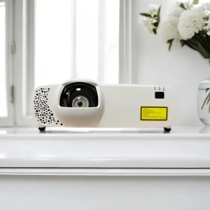 短焦激光家庭影院投影仪4800流明投影仪4k激光技术，长达30，000小时