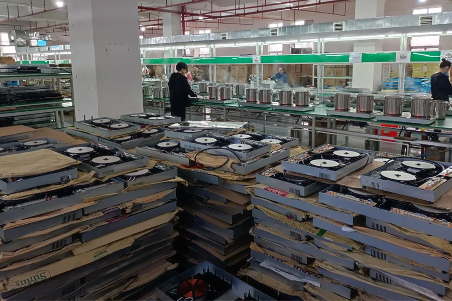 Low Price Aluminum Non-Stick Pan Liner Plastic Mini Electric Pressure Cookers Smart Cookers with a Handle