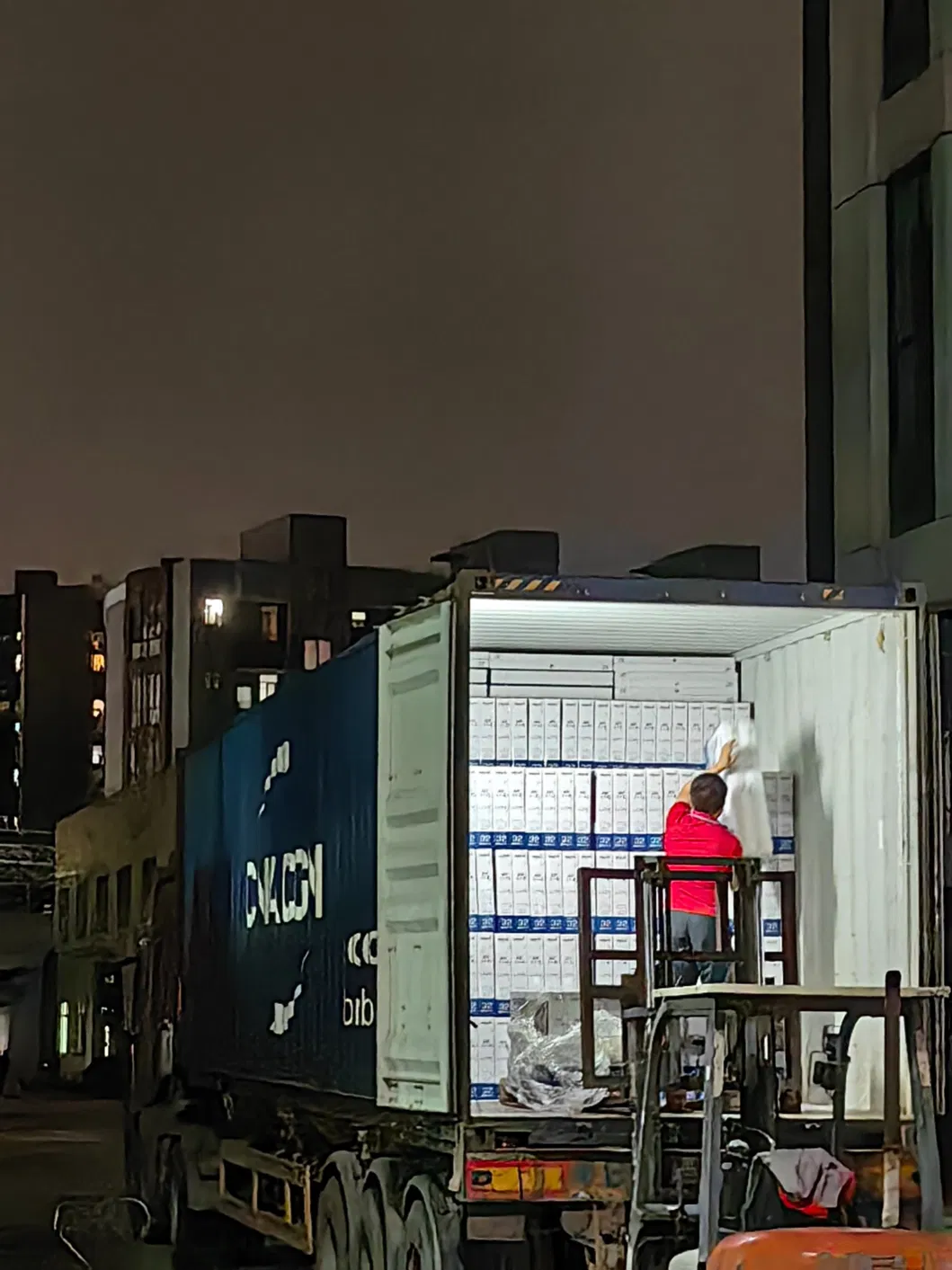 Video LCD LED Display TV 12V AC/DC TV with Low Electricity Consumption DVB T2 S2 Digital Satellite TV