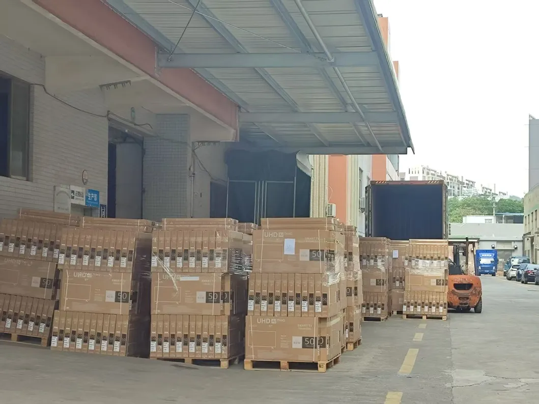 Video LCD LED Display TV 12V AC/DC TV with Low Electricity Consumption DVB T2 S2 Digital Satellite TV