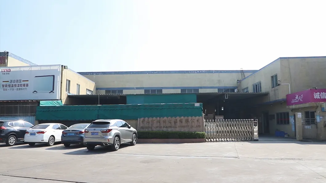 2000W Big Power Heater Rome Use Mica Panel Heater with Castor Wheel