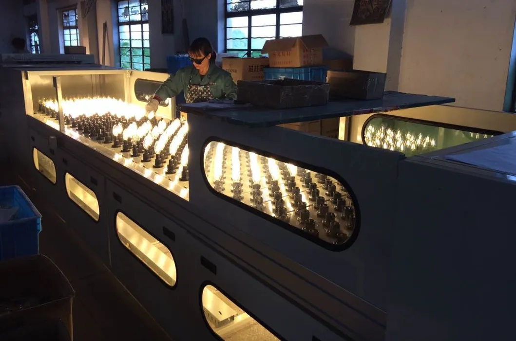 3W Table Light Touch Sensitive Desk Night Morden Table LED Light Lamp