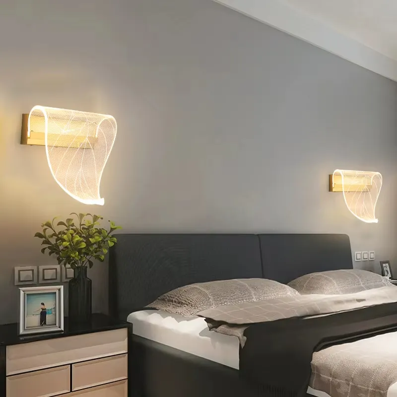 Light Luxury Bedroom Headboard Gold Wall Light Transparent DOT Acrylic Knob Master Bedroom Modern Superior Sense Wall Lamp