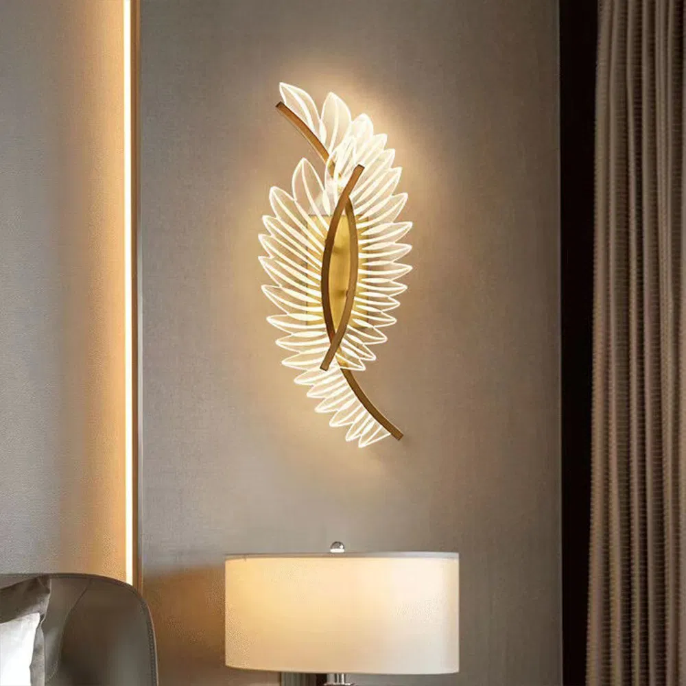Luxurious Acrylic Feather Wall Lamp for Elegant Spaces
