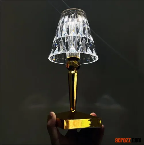 Battery Acrylic Crystal Diamond Portable Table Lamp USB Rechargeable Touching Hotel Restaurant Bar Tale Lamp