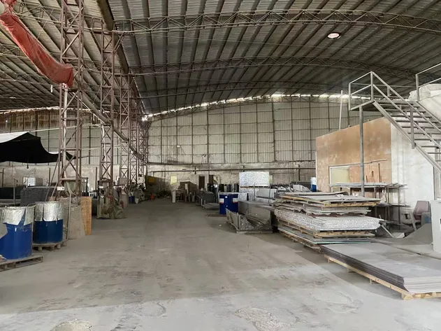 Stylish Wall-Mounted Bath Open Storage Cabinet Vanity Sink Classical Bathroom Furniture