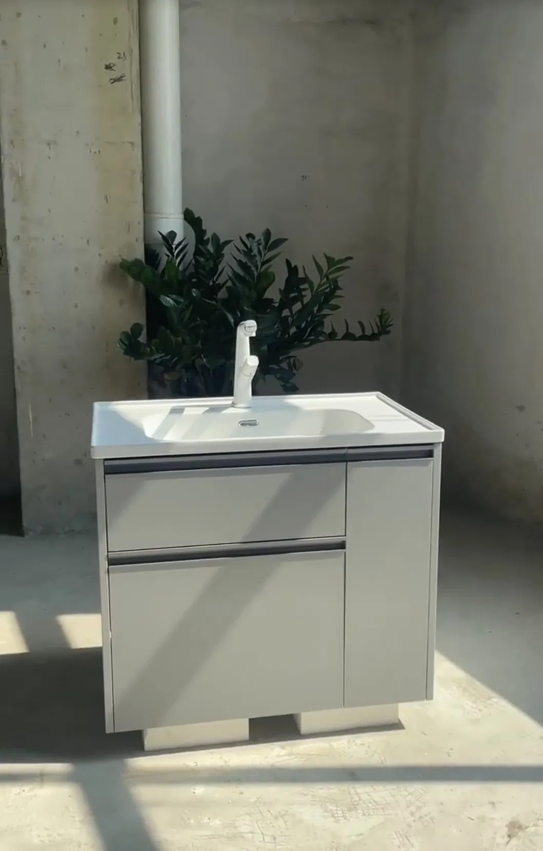 Built Multi-Functional Storage Shelf Modern Bathroom Vanity Made by Plywood Wall Mounted Bathroom Sink