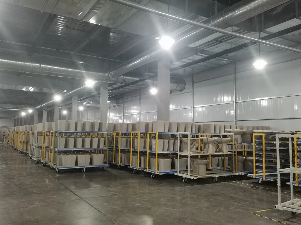 Watermark Ceramic Commode P-Trap Rimless Bathroom Two Piece Toilet with UF Seats