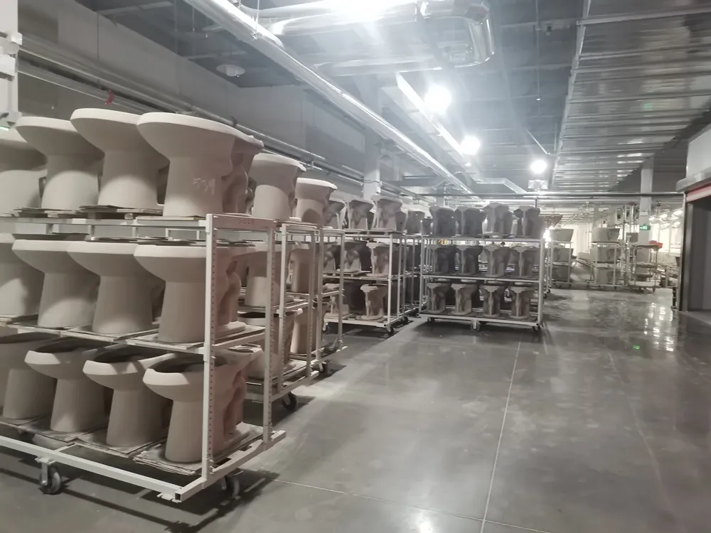 Watermark Ceramic Commode P-Trap Rimless Bathroom Two Piece Toilet with UF Seats