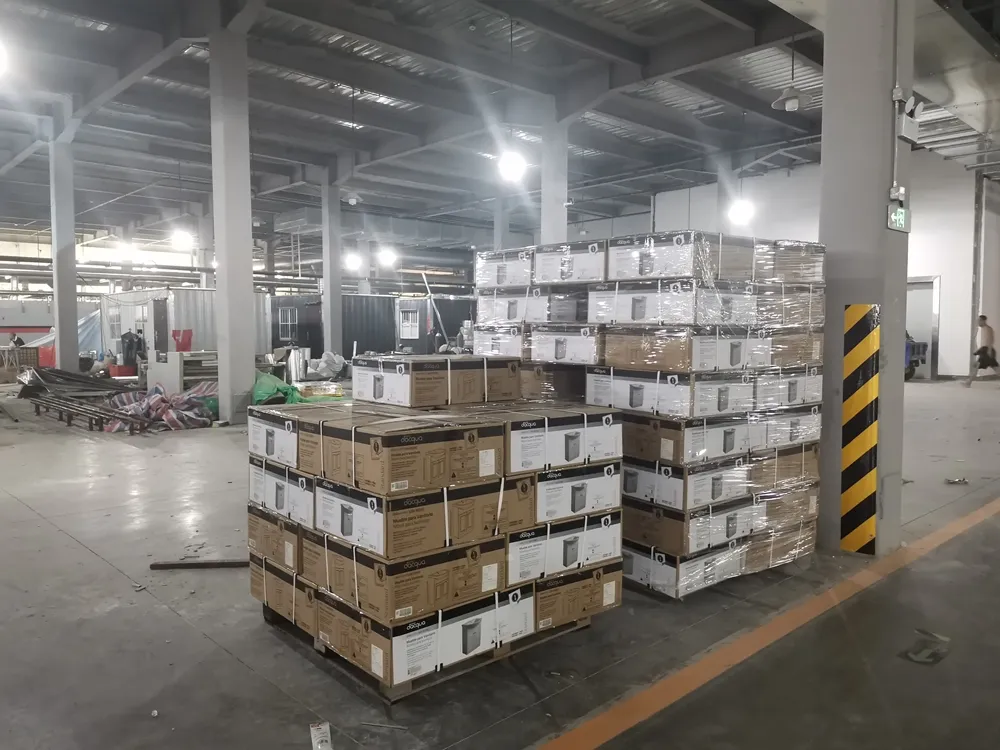 Watermark Ceramic Commode P-Trap Rimless Bathroom Two Piece Toilet with UF Seats