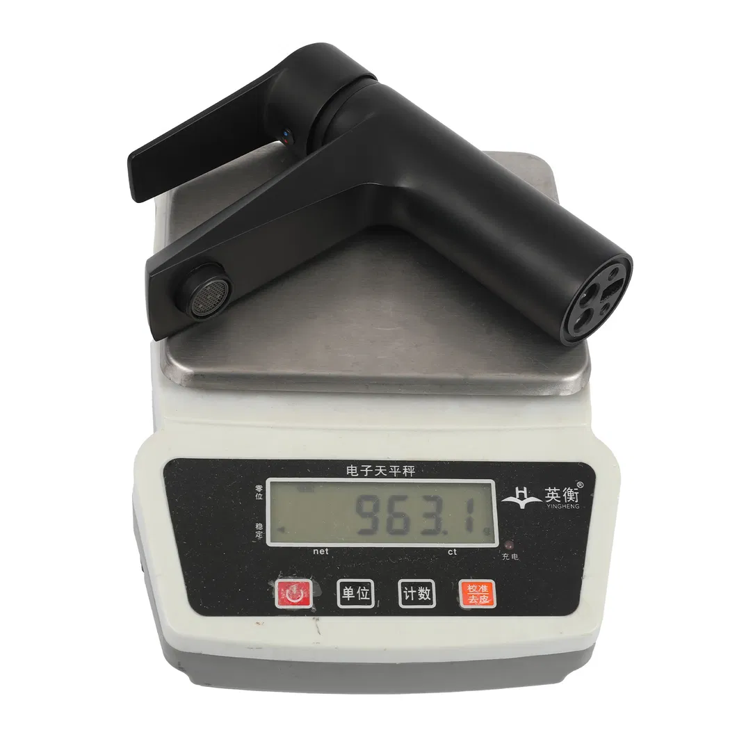 Sanitary Ware Black Bathroom Accessory Lavatory Faucet Bathroom Faucet Basin Faucet Tap