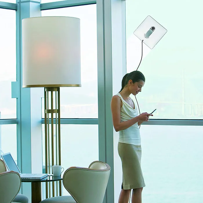 Anti-Falling Smart Window Glass Cleaner Robot with Safety Rope