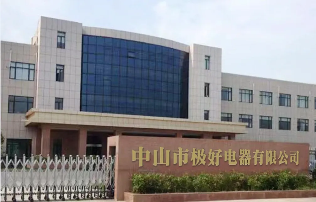 Efficient Disinfecting Cabinet in Color Box Model Jihao30t-C for Home Use