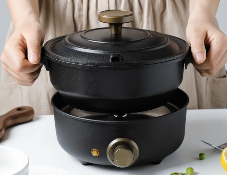 Electric Skillet Non Stick with Lid and Carry Handles 1200W