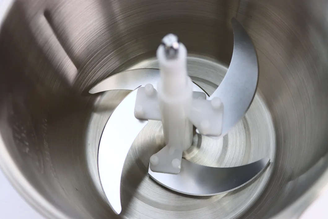 Multifunctional Electric Meat Grinder and Slicer with Large Capacity European and American Household Meter