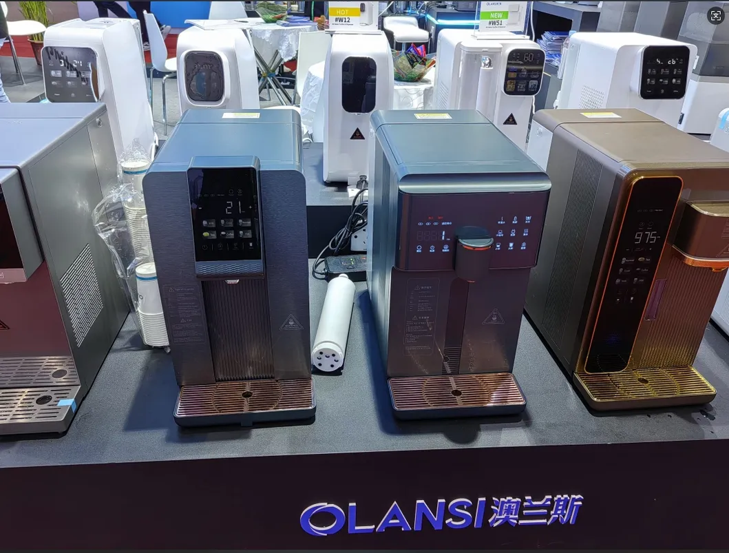 Smart Sparkling Water Filter Ultra-Filtration Water Purifier Dispenser for Home