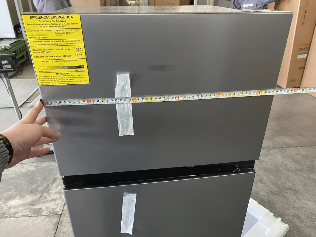 7.3 Cuft Manual Defrost Double Door Top Freezer Fridge Refrigerator