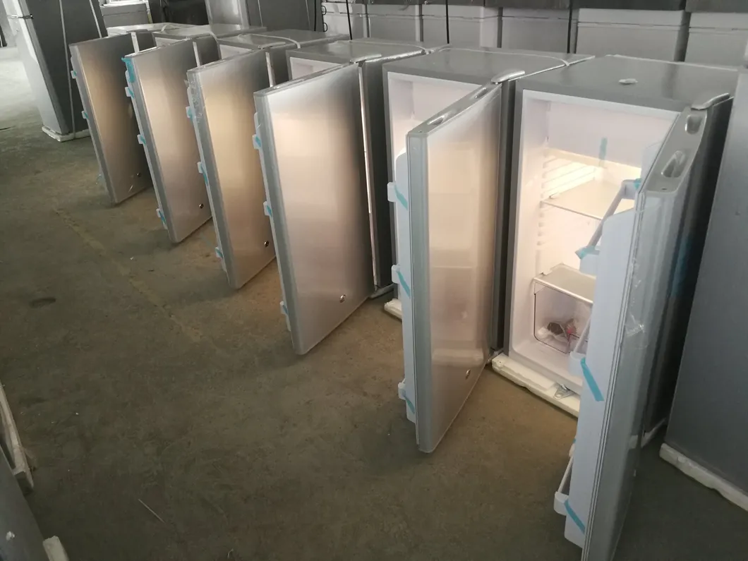 90L DC Solar Small Refrigerator 12V/24V Mini Upright Fridges