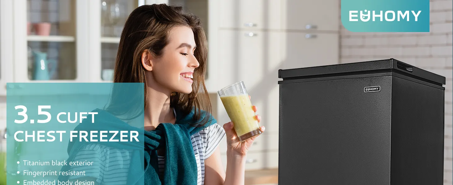 Mini Fridge with Insulated Door Seal and 90L Capacity