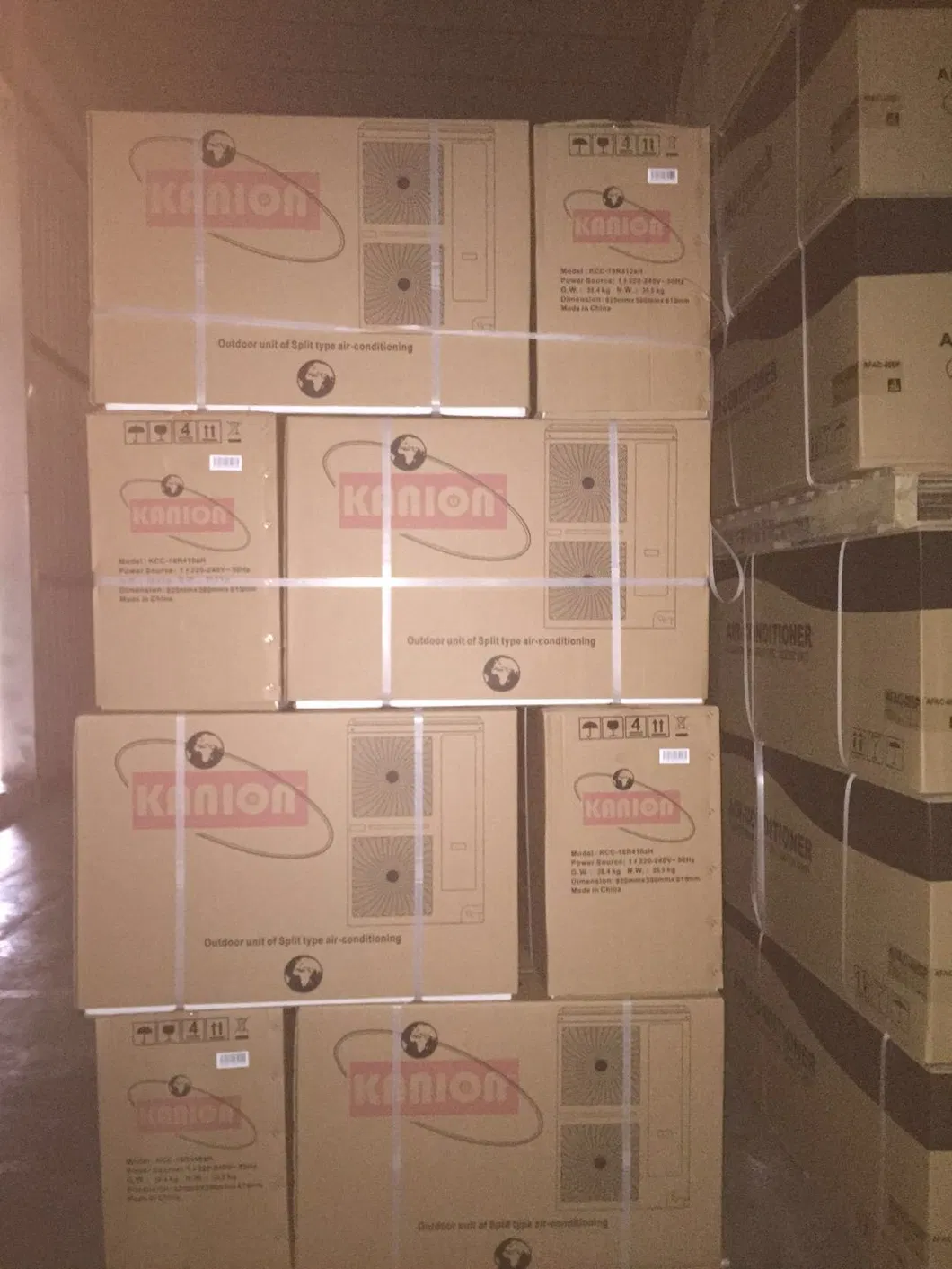 R410A Ceiling Cassette Mounted Split Type Cooling Only and Cooling and Heating Air Conditioner