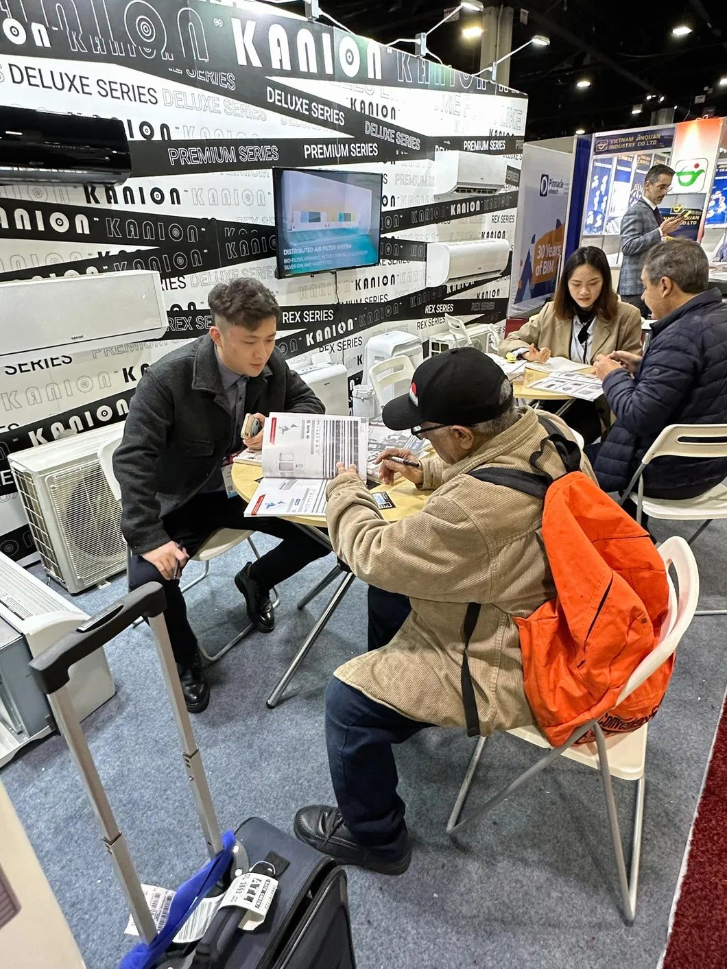 Perfect Quality 60Hz Cooling T1 Aire Acondicionado R32 Window Type Air Conditioner