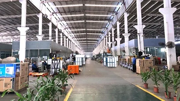 Window Type Air Conditioner R32 Cooling Only 115V/1pH/60Hz