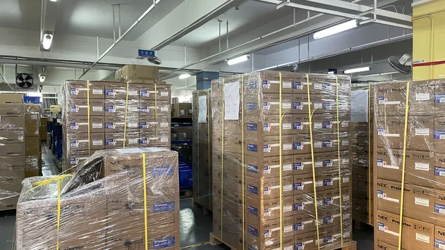 Short Throw Laser Home Theater Projector 4800 Lumen Projector4K Laser Technology, up to 30, 000 Hours