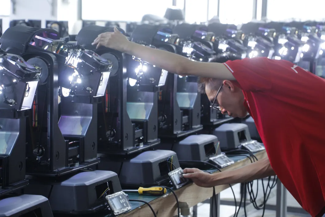 Gbr-LG200s 200W LED Projector Light Home Projector