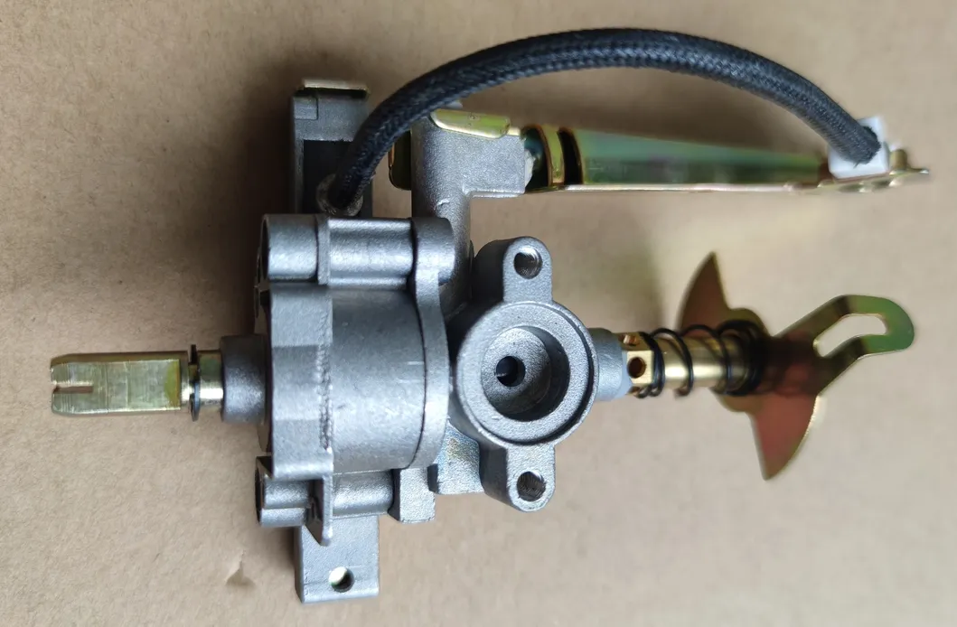 High Quality Good Fire Blue Flame 4 Burner Table Gas Stove (YG-G4102)