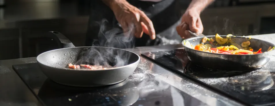 Goldk Hot Sale Style 3D Tempered Glass Top 2 Infrared Burner Gas Stove 828