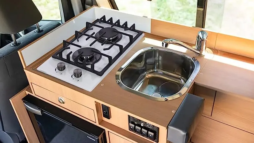 2023 Factory Price China Manufacturing Built-in Three Burners Tempered Glass Table Tops Gas Stove