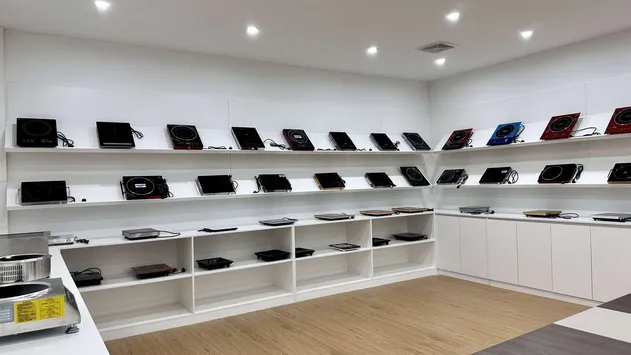 Sleek Round Cylinder Stainless Steel Island Kitchen Chimney Ventilation Range Hood